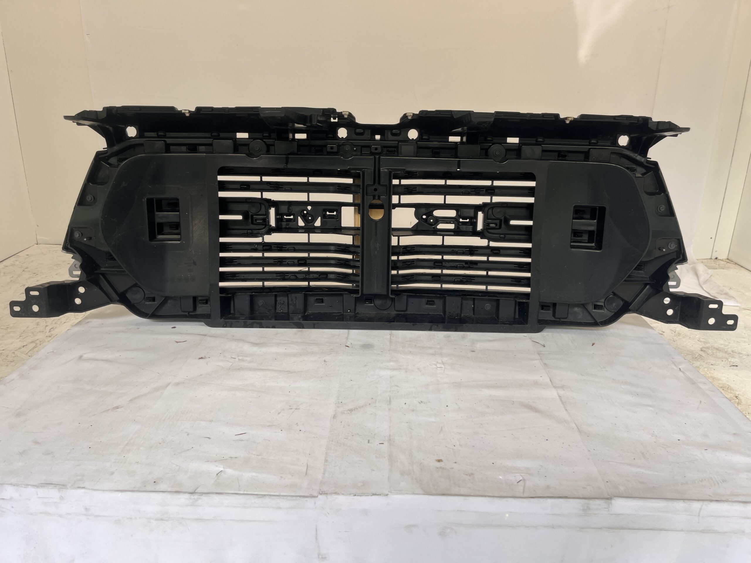 2019-2022 Dodge Ram 1500 Grille