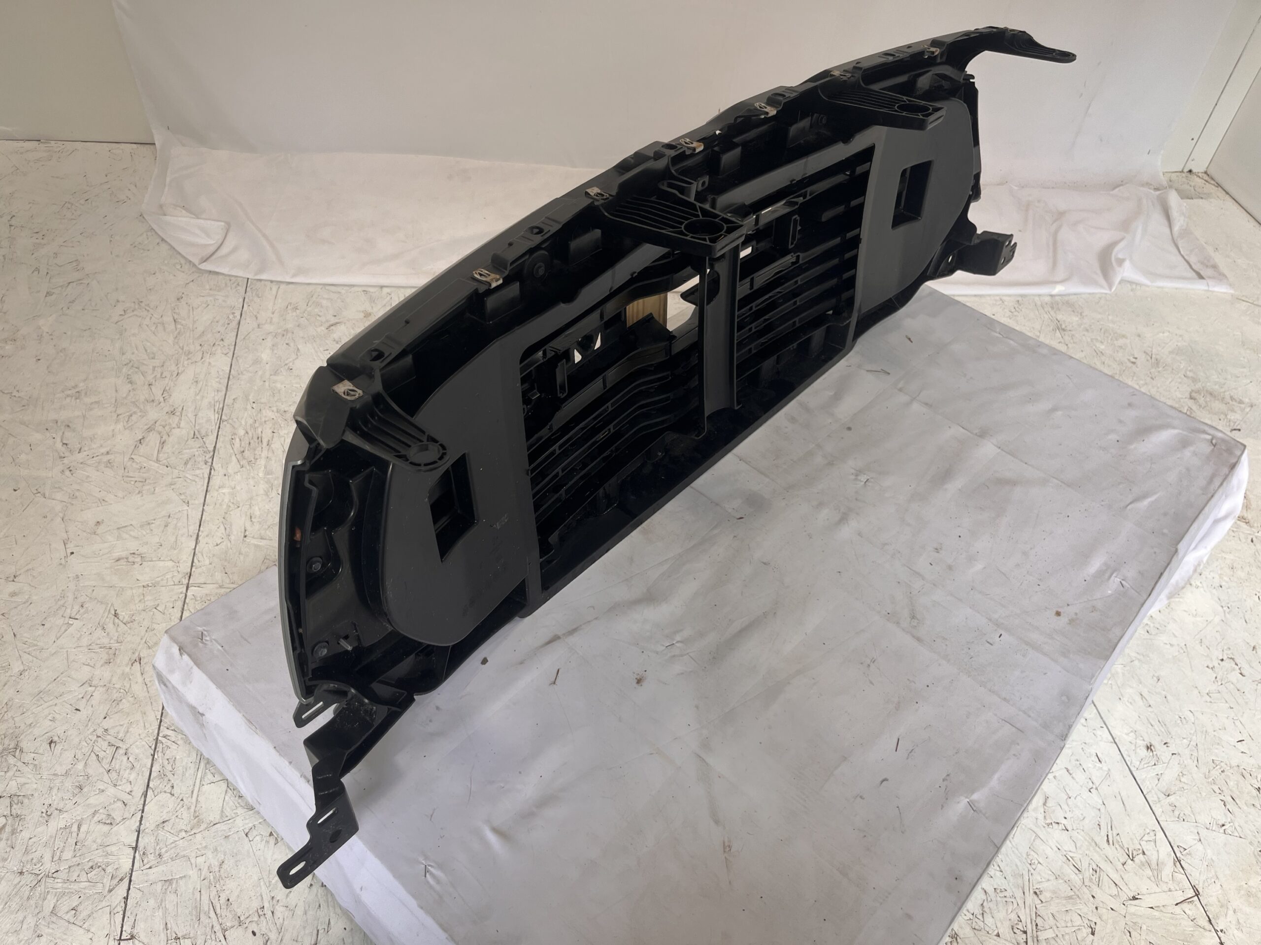 2019-2022 Dodge Ram 1500 Grille