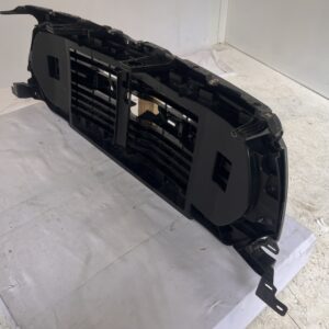 2019-2022 Dodge Ram 1500 Grille - Image 8