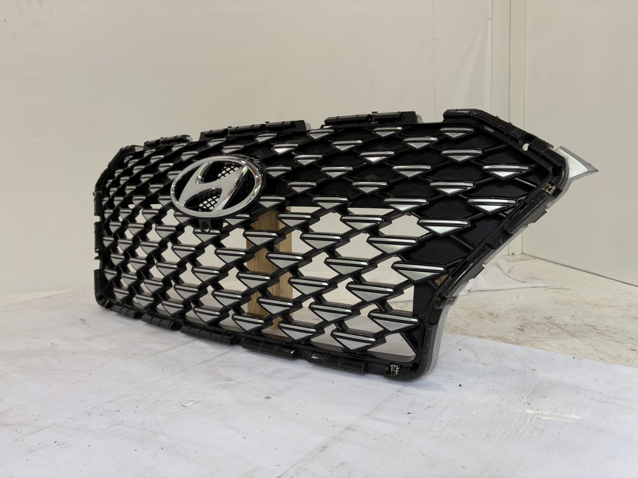 2020-2022 Hyundai Palisade Calligraphy Grille