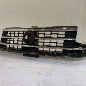 2020-2023 Volkswagen Atlas Grille - Image 2