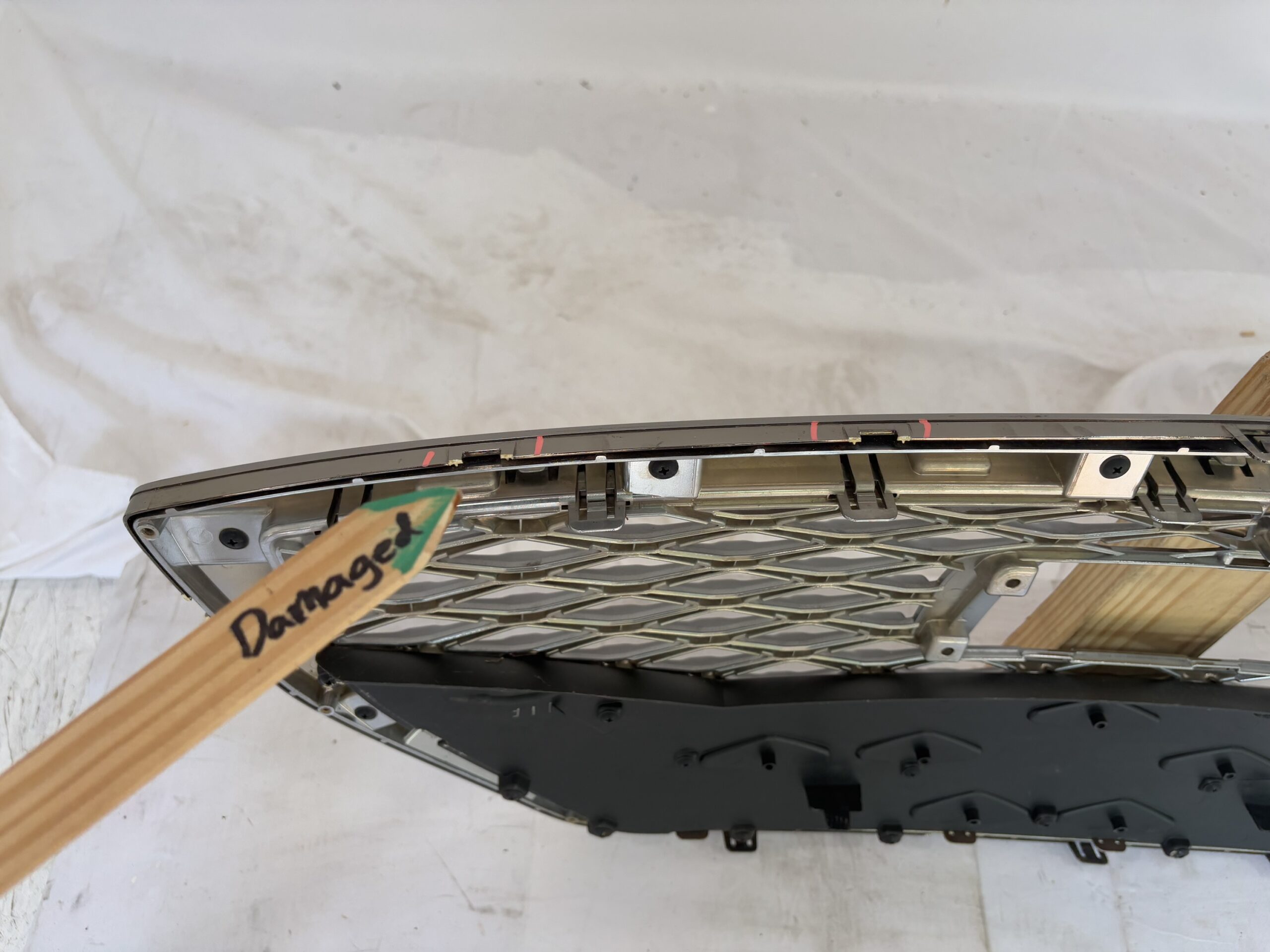 2017-2020 Hyundai Genesis G80 Grille