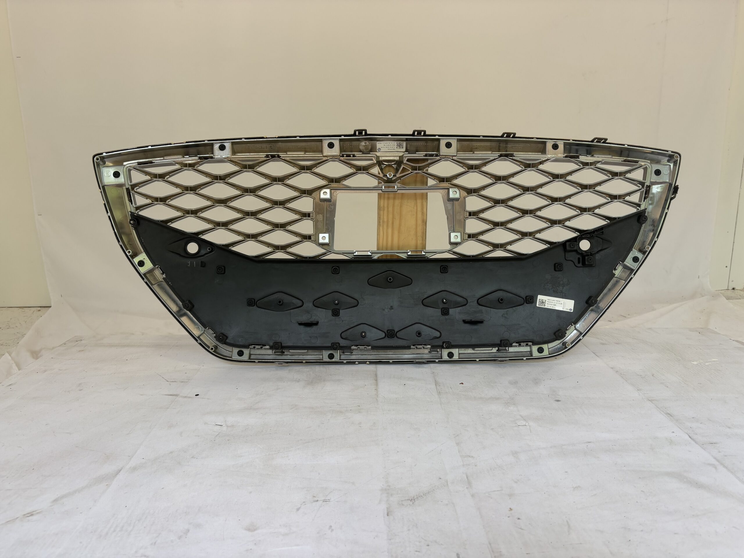 2017-2020 Hyundai Genesis G80 Grille