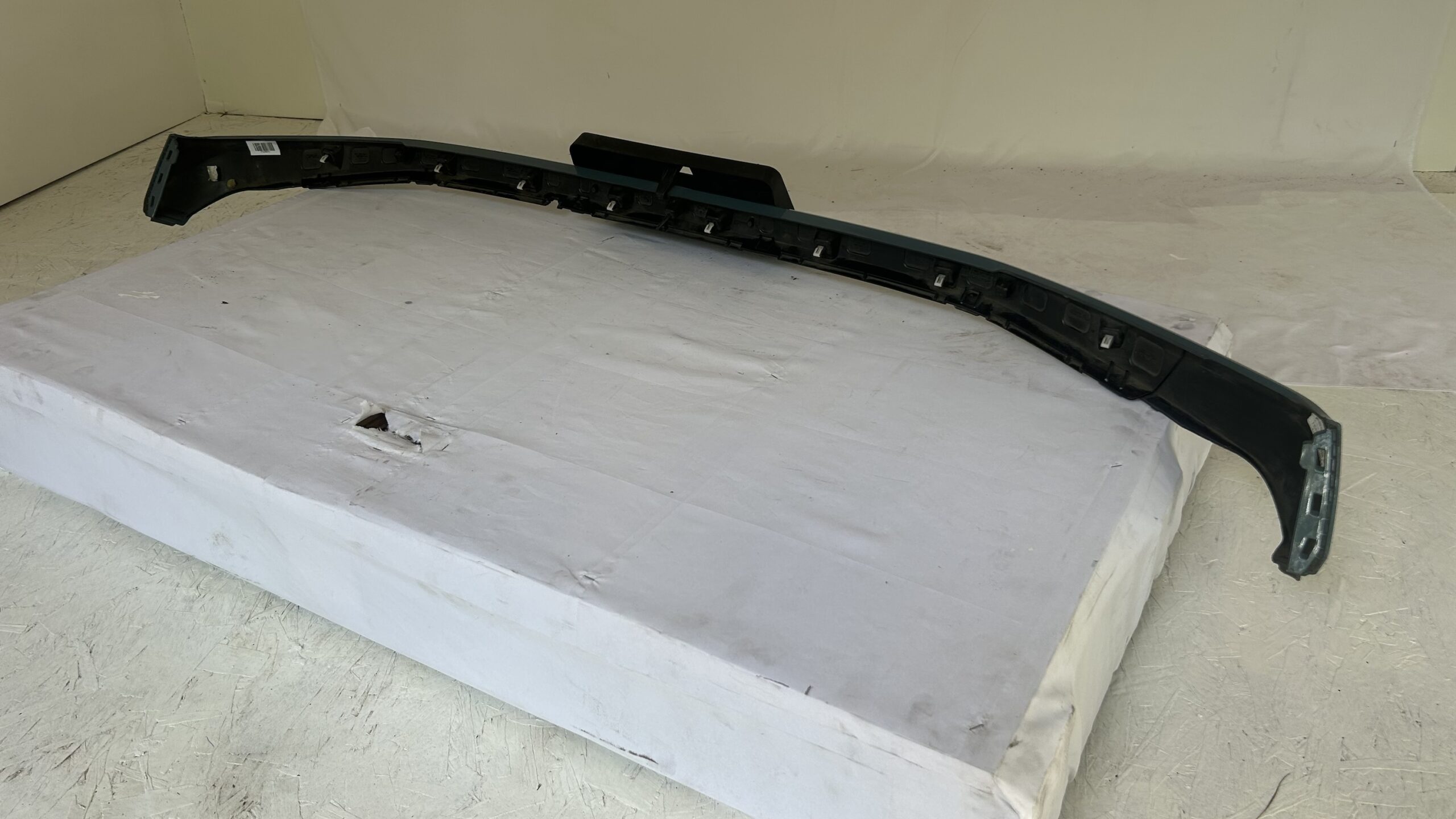 2021-2024 Ford Bronco Front Bumper upper Pad