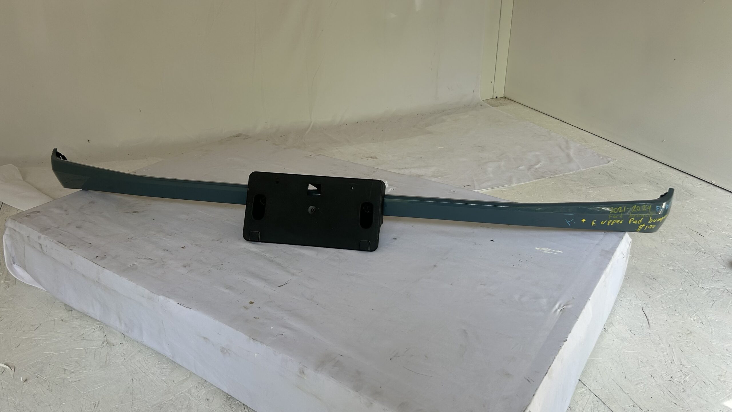 2021-2024 Ford Bronco Front Bumper upper Pad