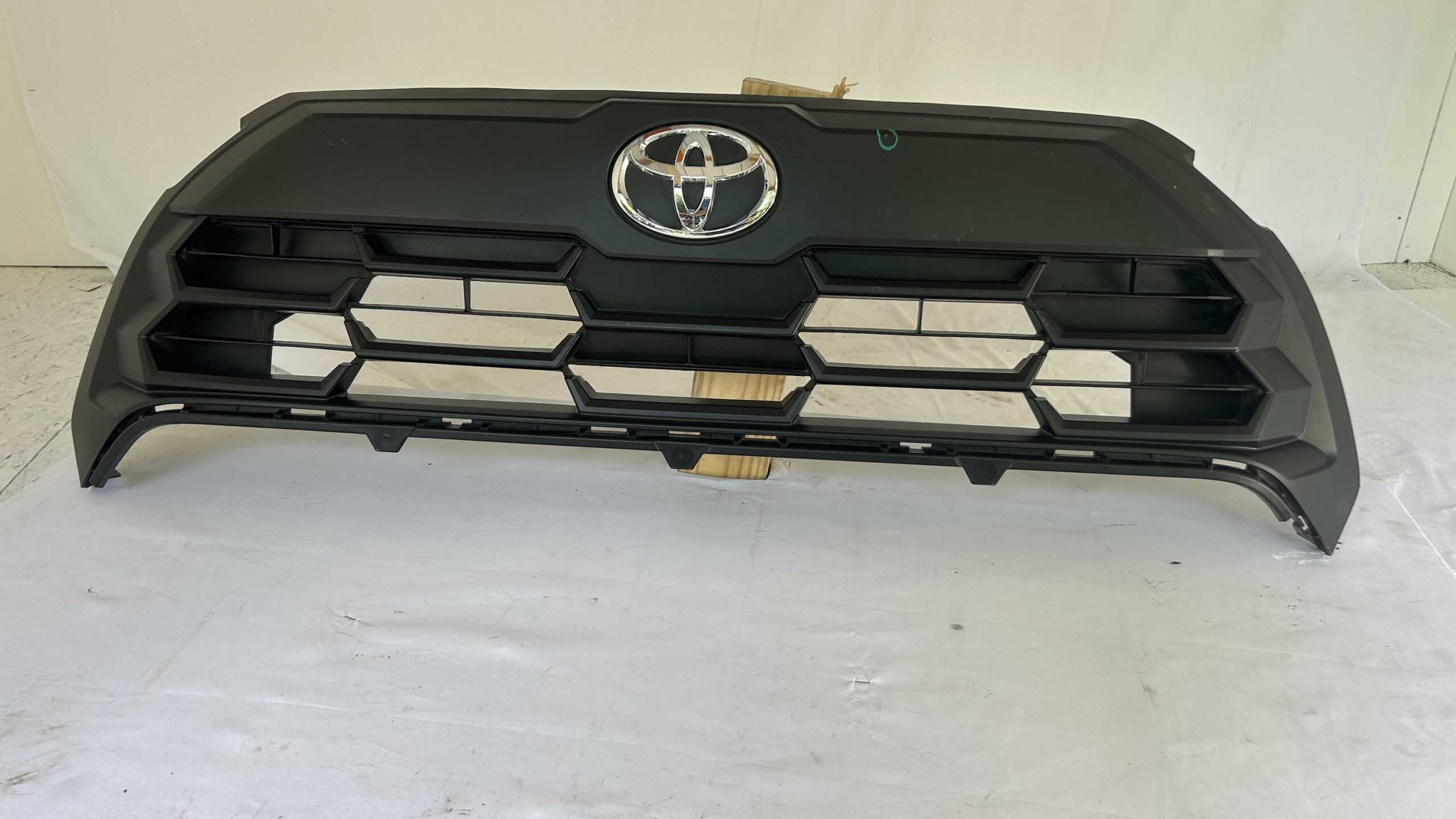2022-2025 Toyota Corolla Cross Hybrid