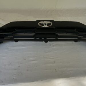 2022-2025 Toyota Corolla Cross Hybrid - Image 2