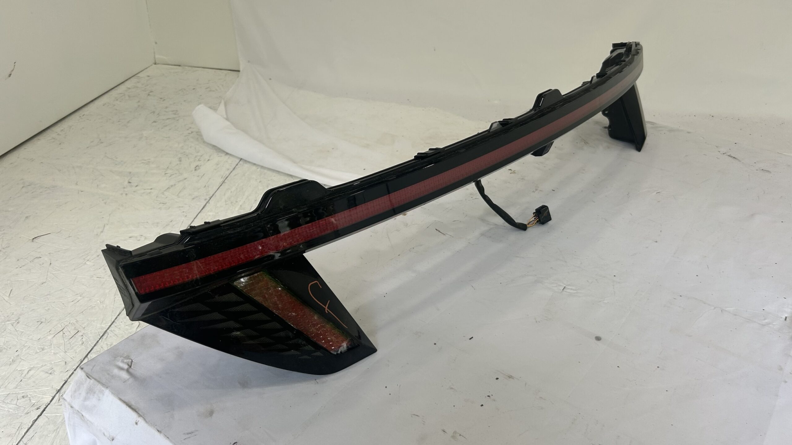 2022-2024 Hyundai Tucson LED Trunk Center Taillight w/ camera
