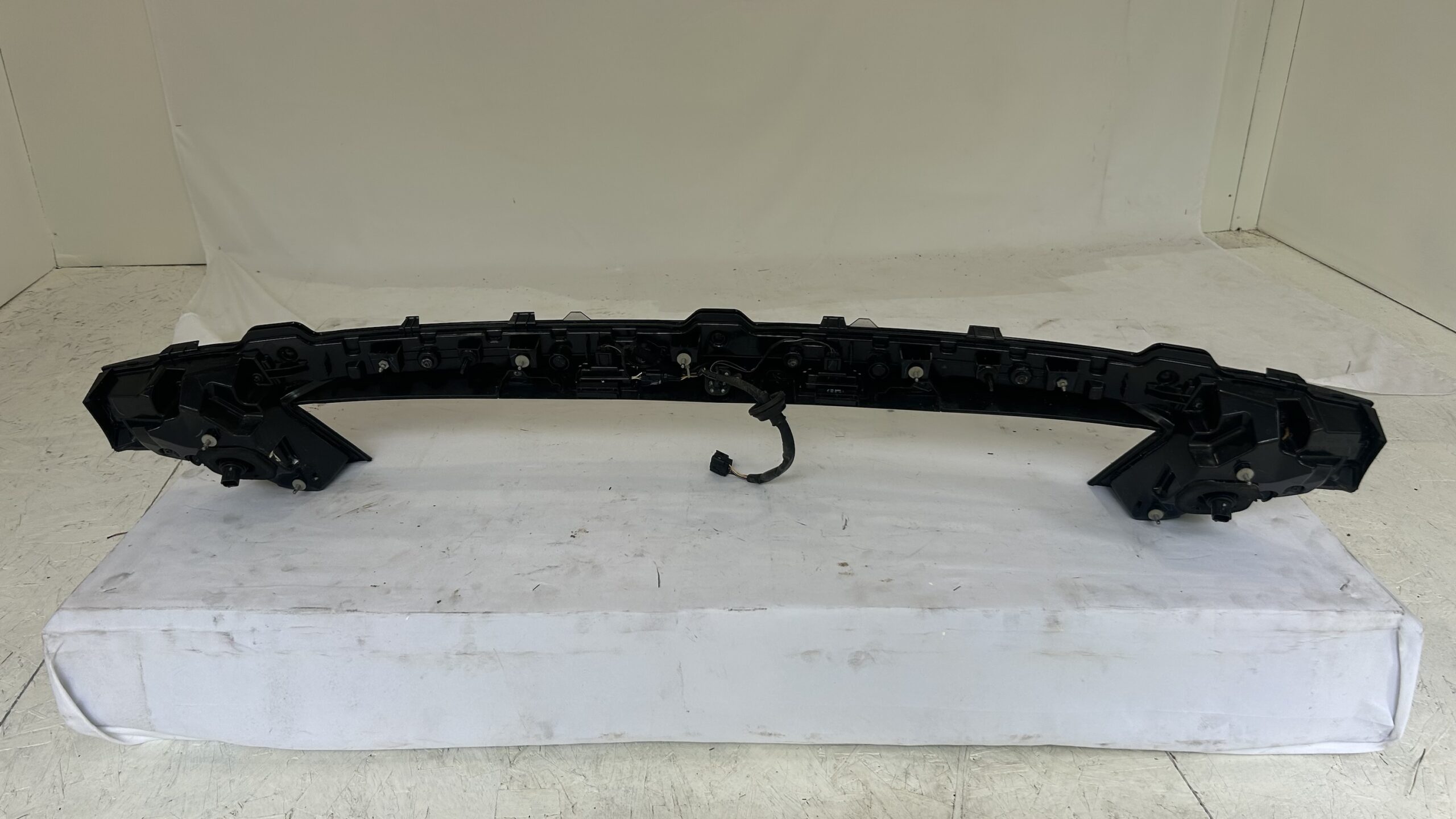 2022-2024 Hyundai Tucson LED Trunk Center Taillight w/ camera