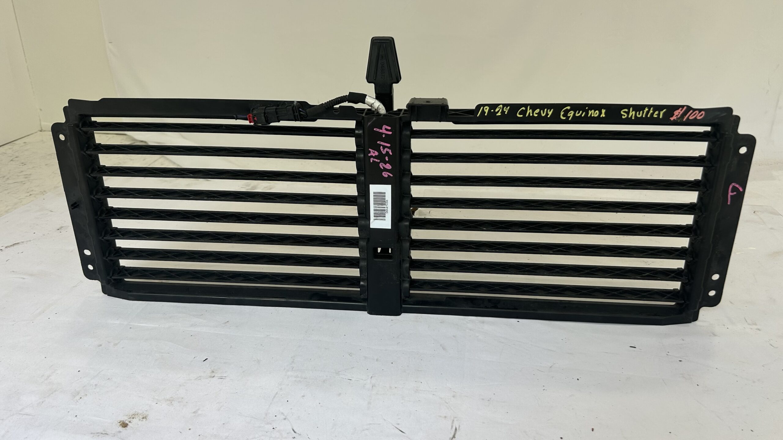 2019-2024 Chevrolet Equinox Shutter