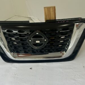 2018-2020 Nissan Kicks Grille - Image 2
