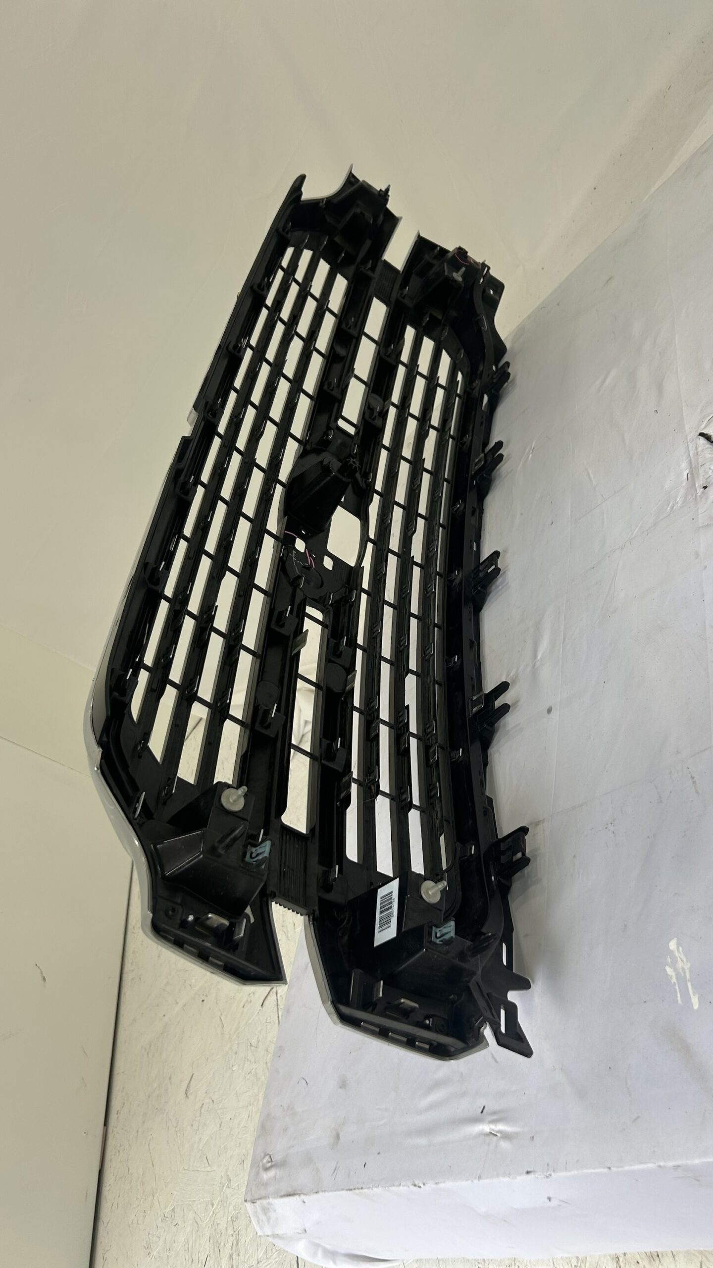 2024-2026 Ford F-150 Grille