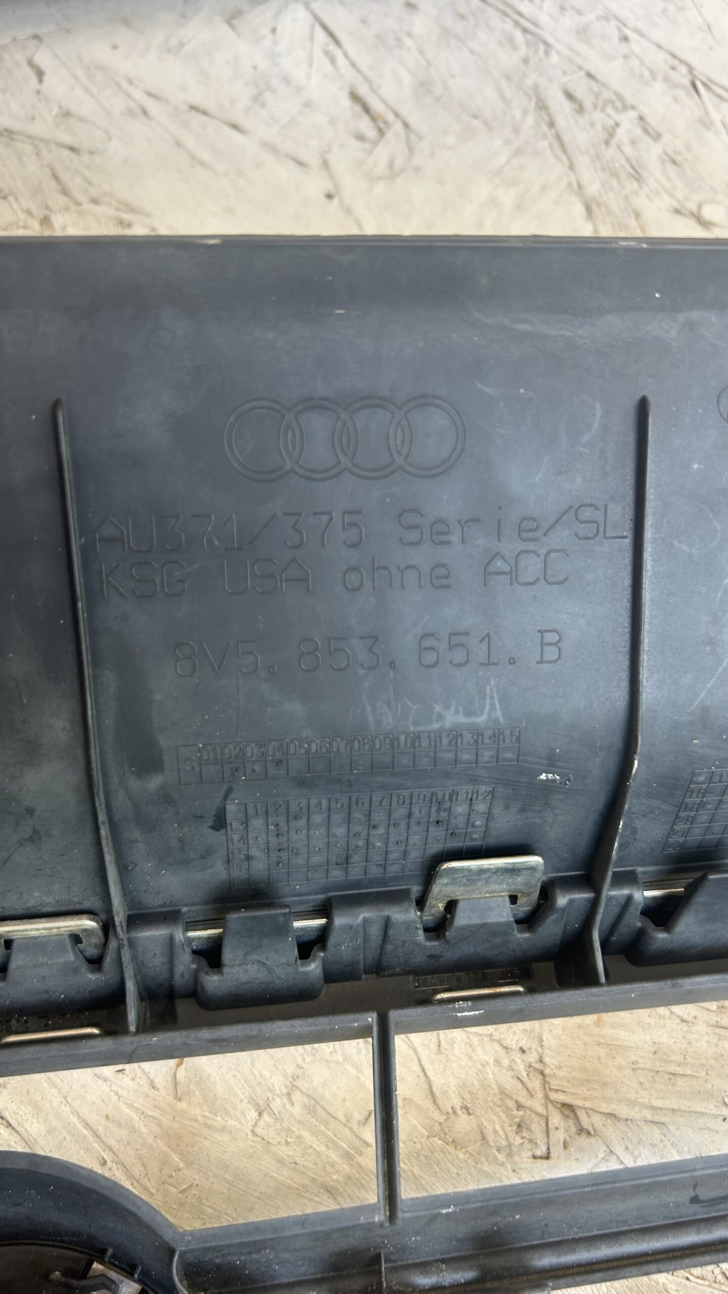 2017-2020 Audi A3 8V Grille
