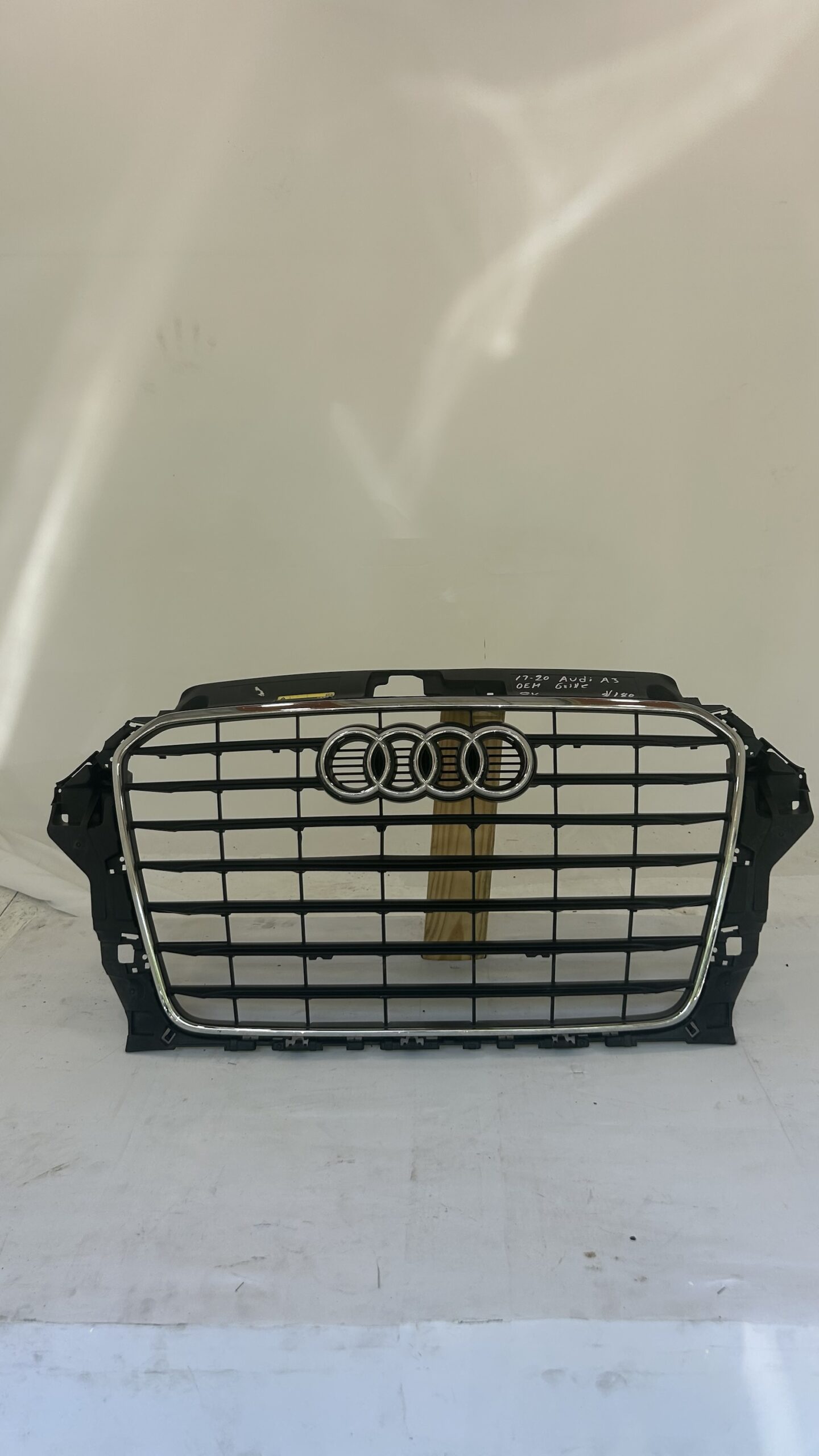 2017-2020 Audi A3 8V Grille