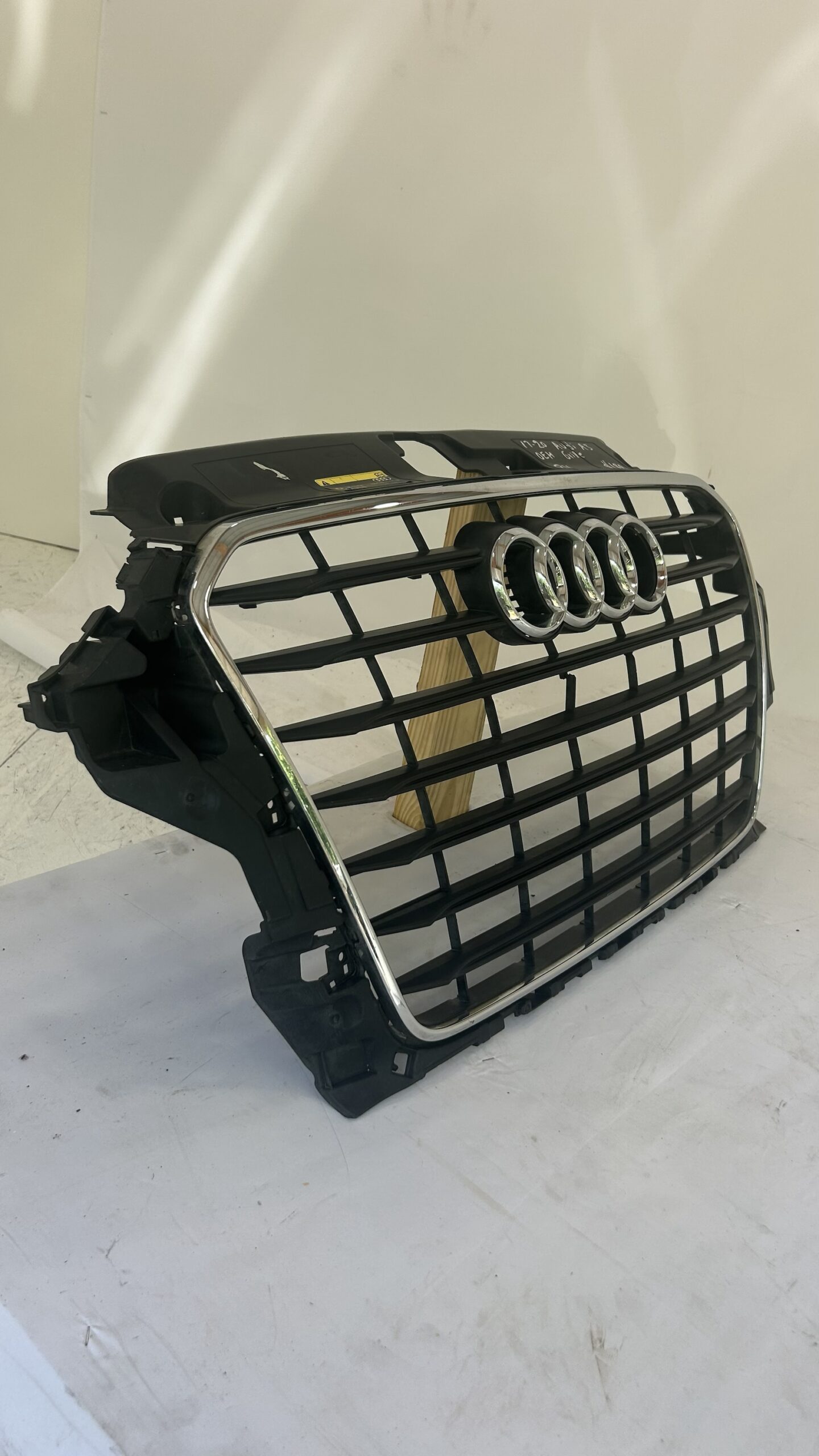 2017-2020 Audi A3 8V Grille