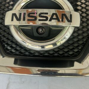 2011-2015 Nissan Rogue Grille w/ camera - Image 5