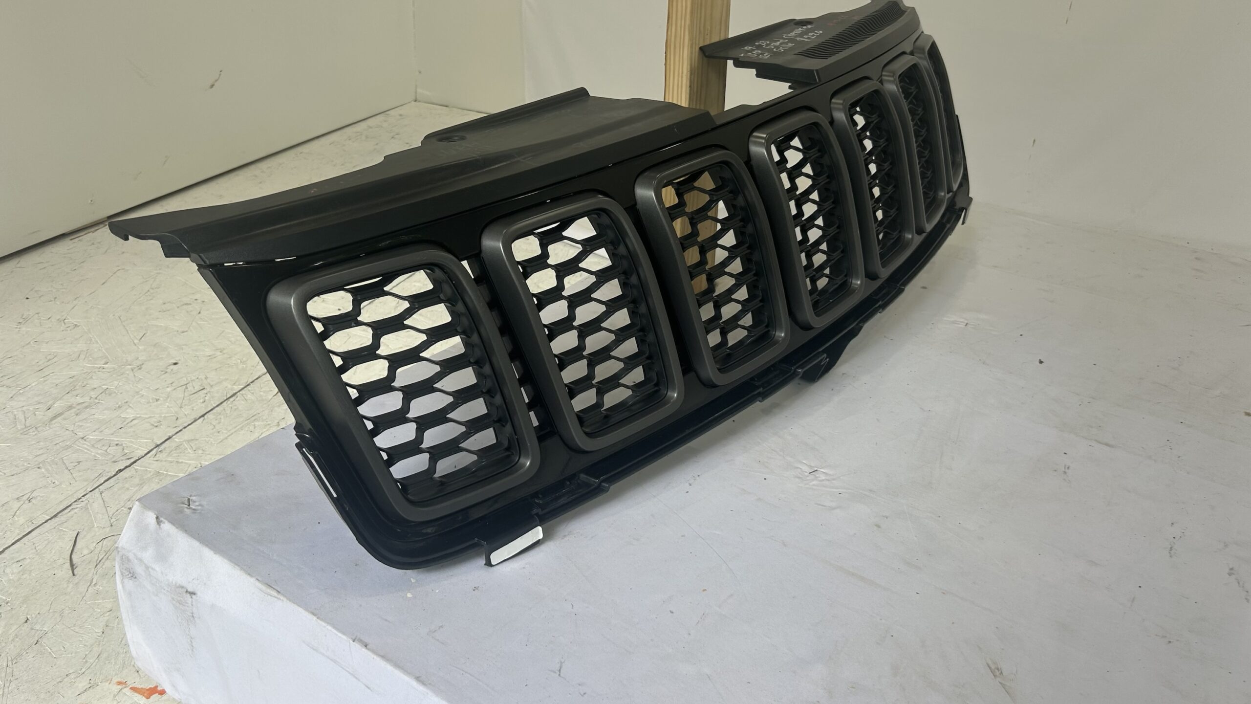 2019-2023 Jeep Grand Cherokee