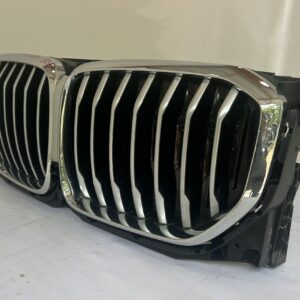 2020-2023 BMW X5 G05 Grille w/ Shutter - Image 9