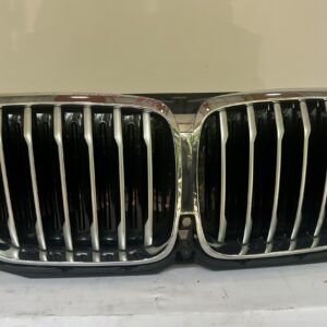 2020-2023 BMW X5 G05 Grille w/ Shutter - Image 4