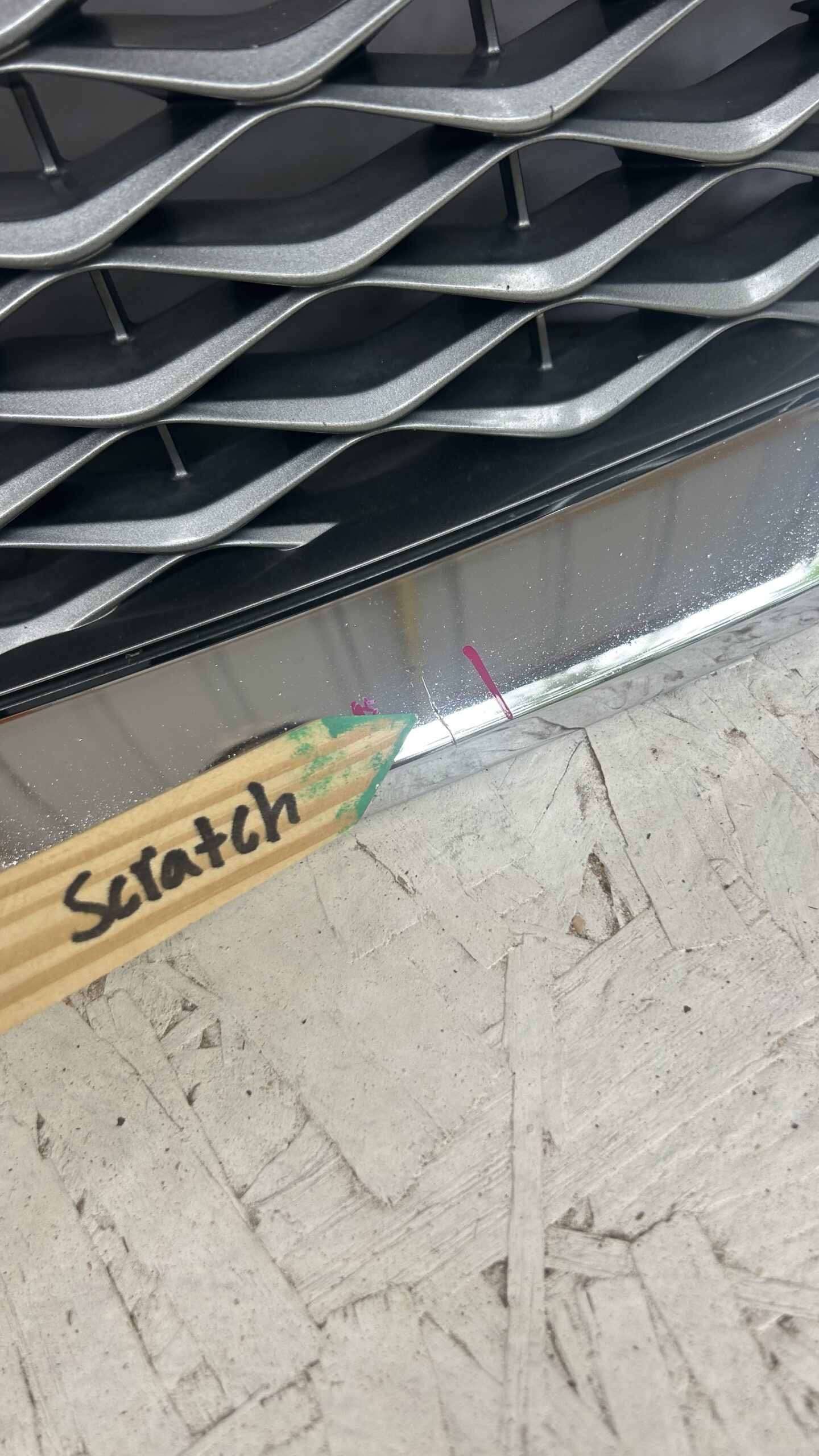 2018-2023 Infiniti QX80 Grille w/ camera