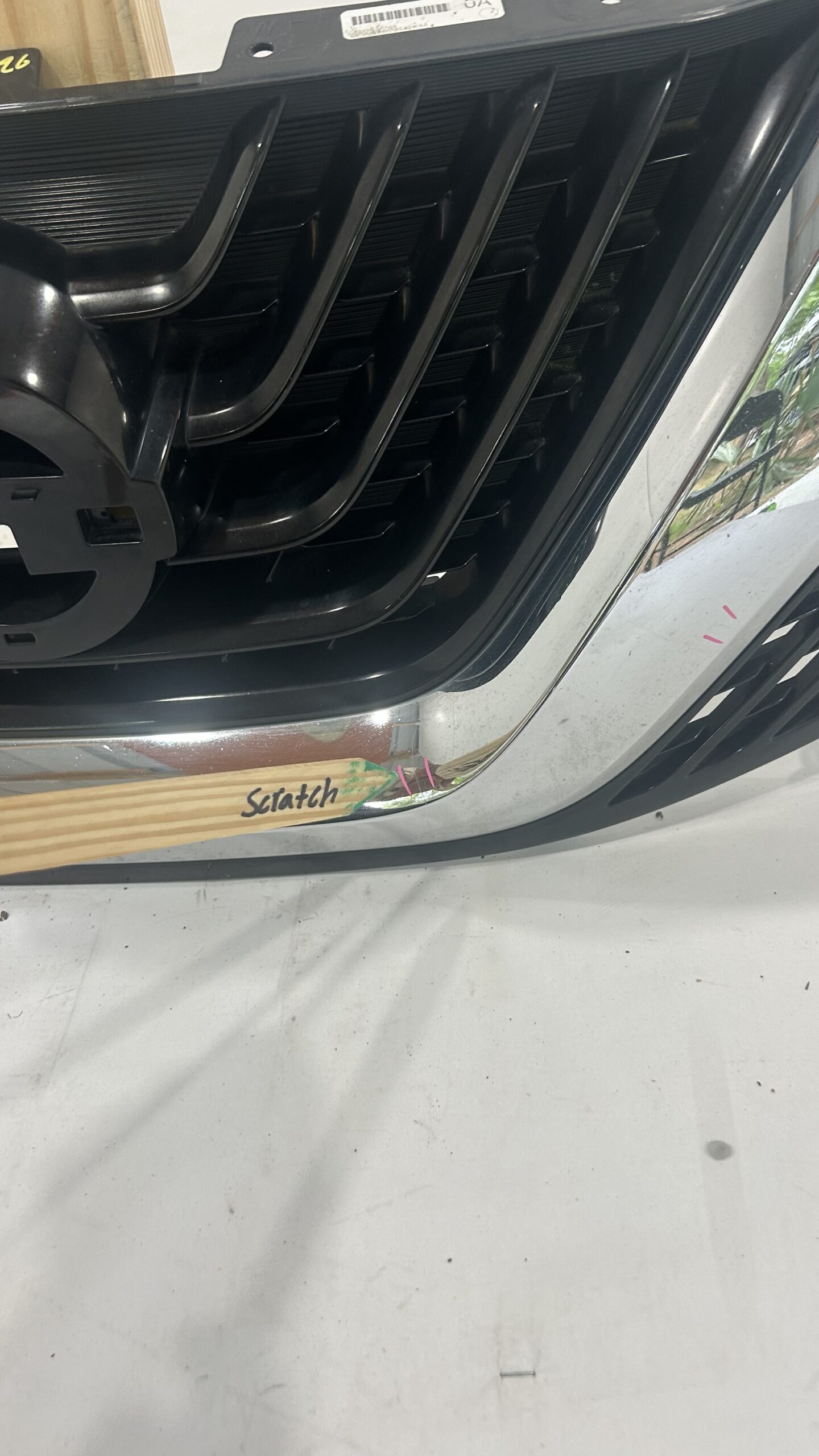 2015-2018 Nissan Murano Grille