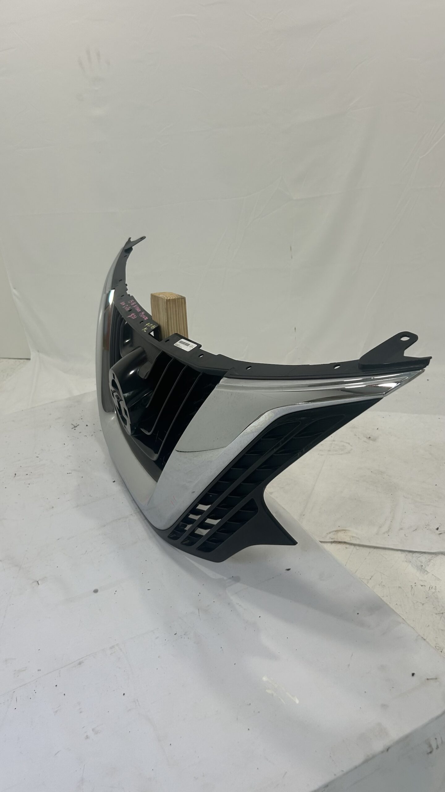 2015-2018 Nissan Murano Grille