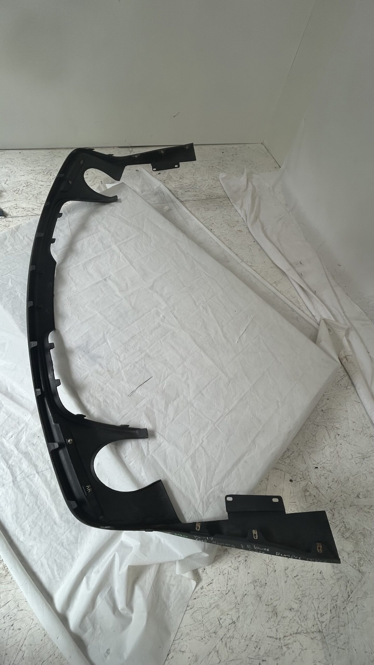 2015-2017 Ford Mustang GT rear bumper cover lower valance