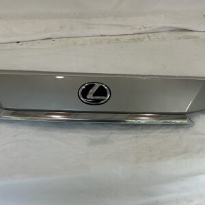 2016-2019 Lexus RX350  Liftgate cover Molding  w/ emblem - Image 1