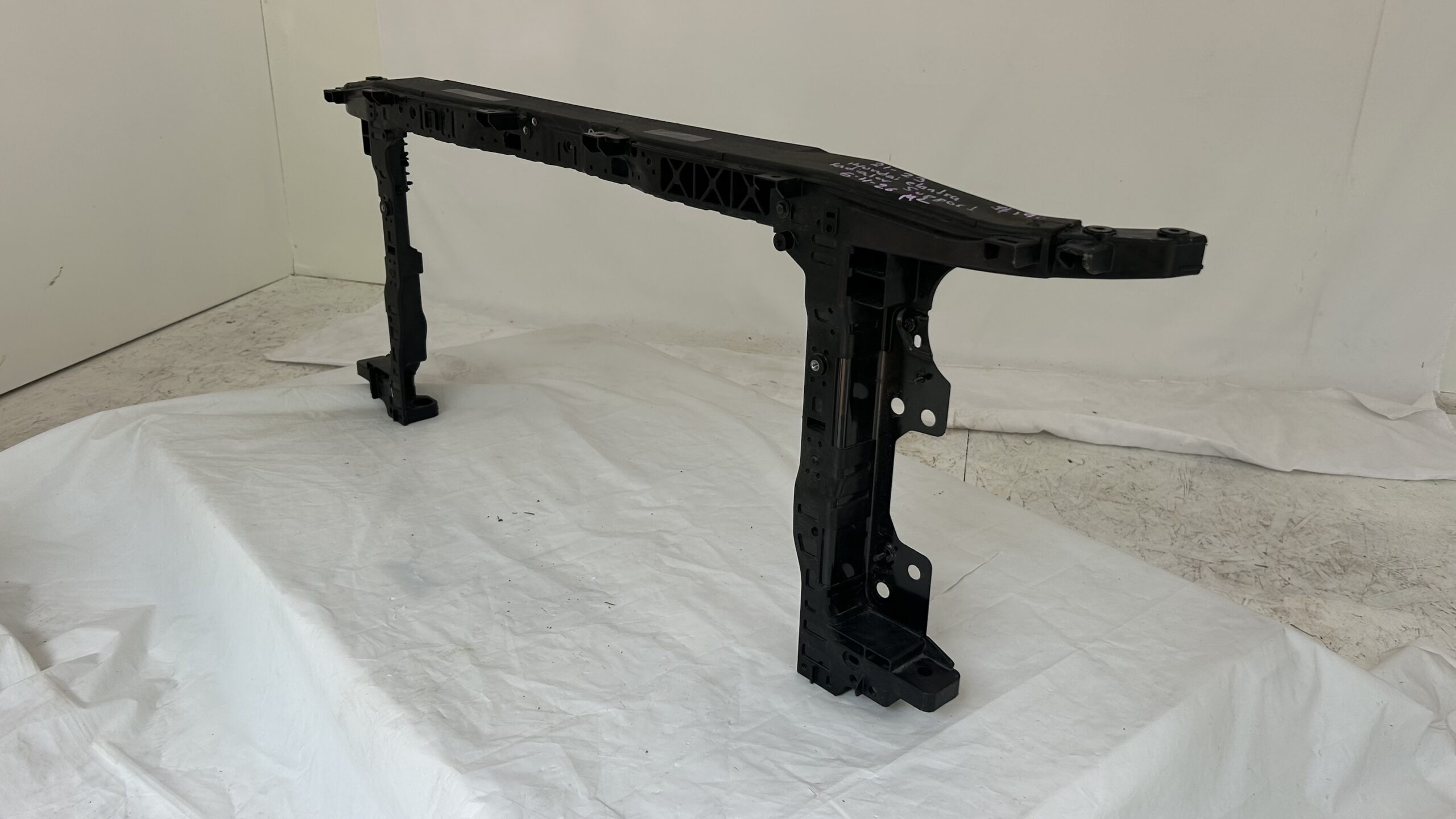 2021-2023 Hyundai Elentra Radiator Support