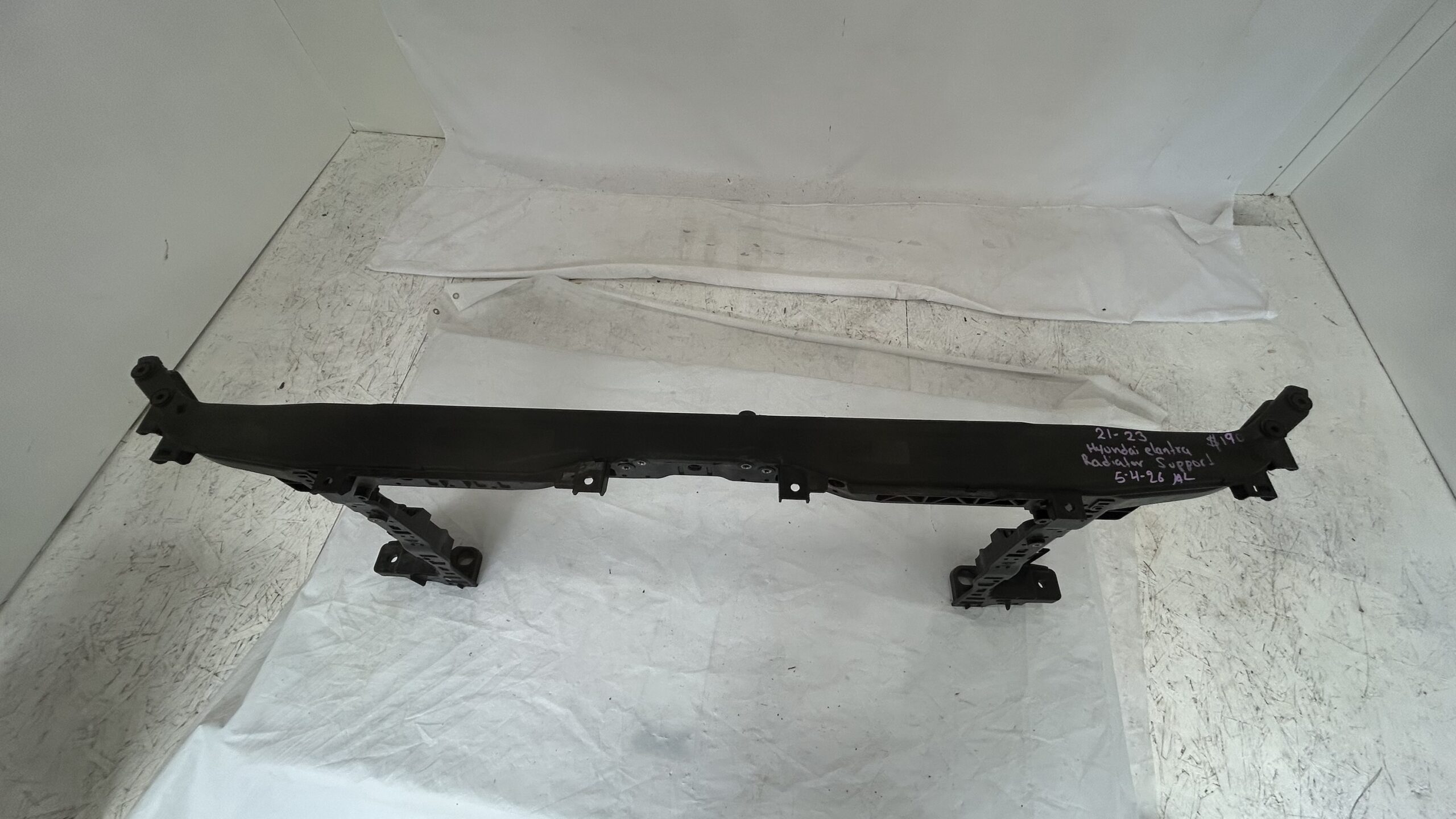 2021-2023 Hyundai Elentra Radiator Support