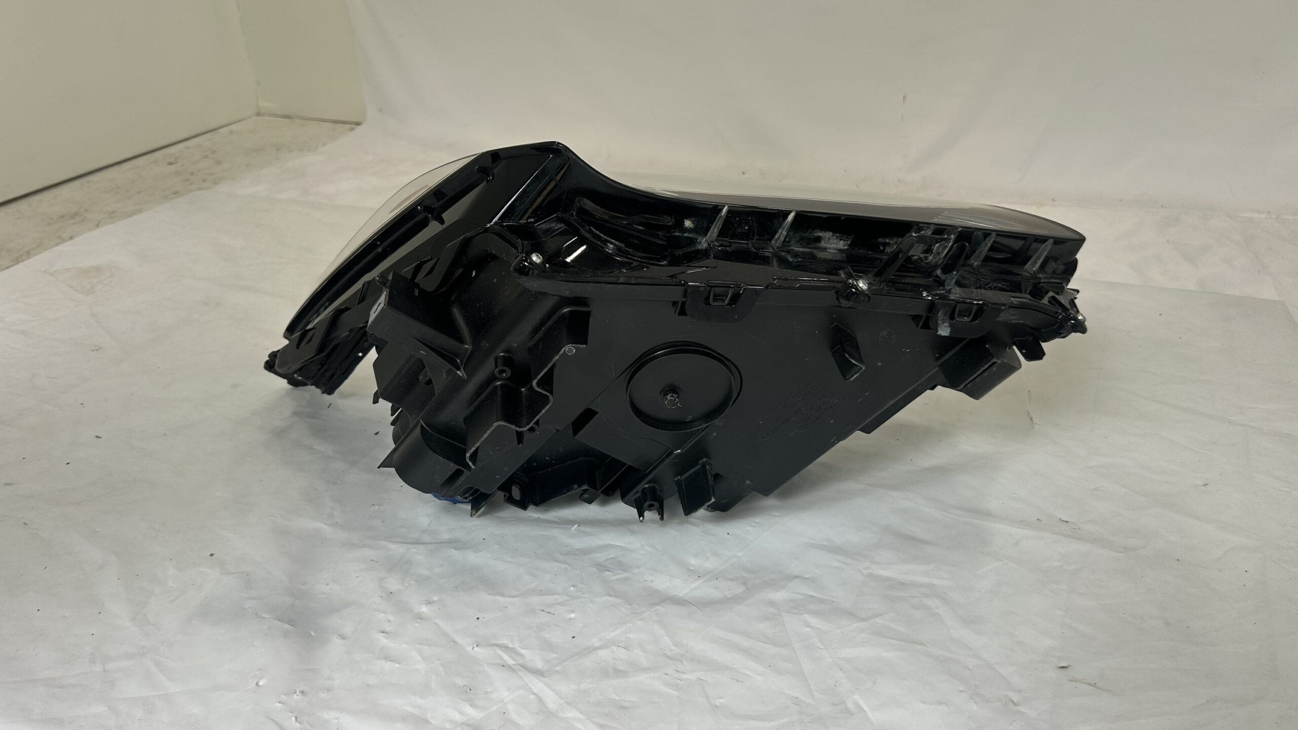 2015-2017 Lexus NX200t - NX300h Headlight