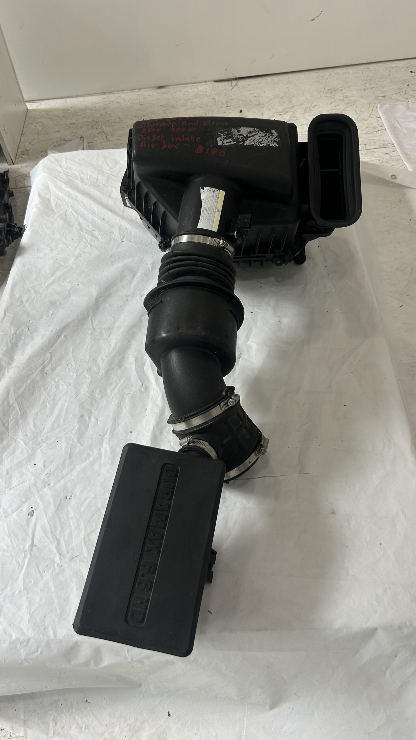 2020-2015 Chevrolet Silverado and GMC Sierra 2500-3500 Diesel Intake air filter box