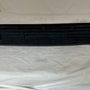 2018-2023 Volkswagen Atlas Shutter - Image 1