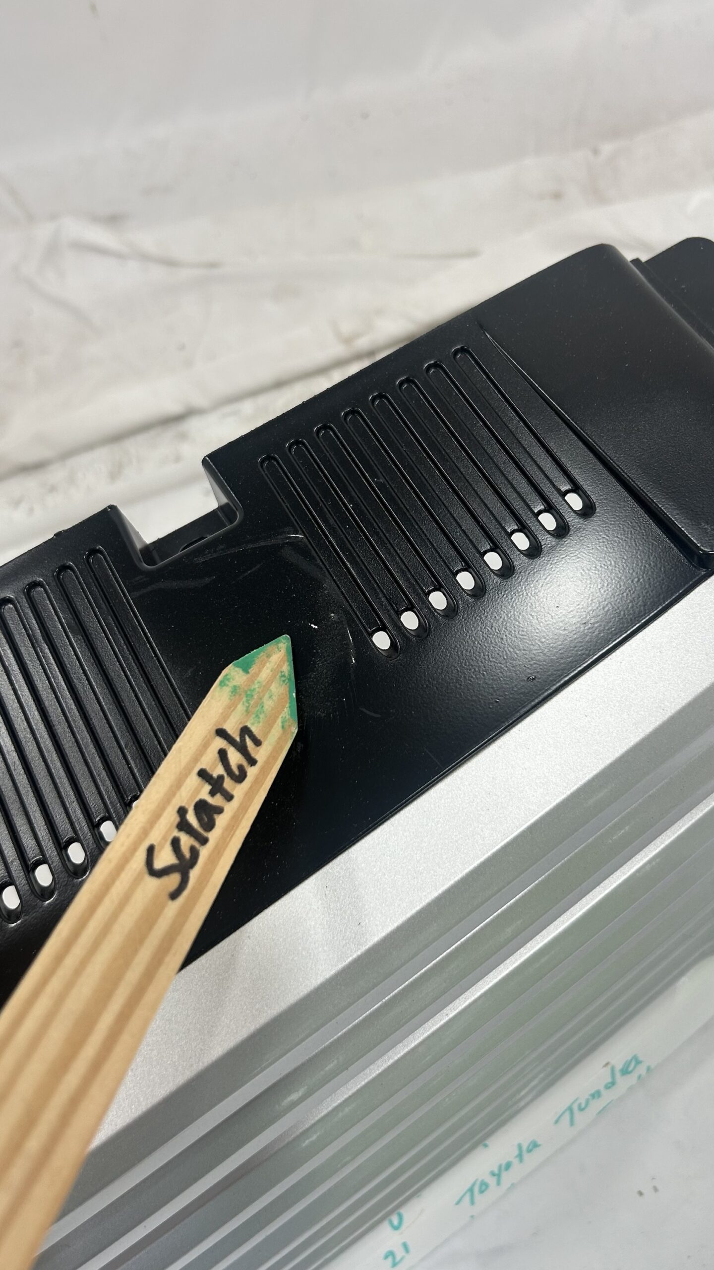 2014-2018 Toyota Tundra Solid White Grille