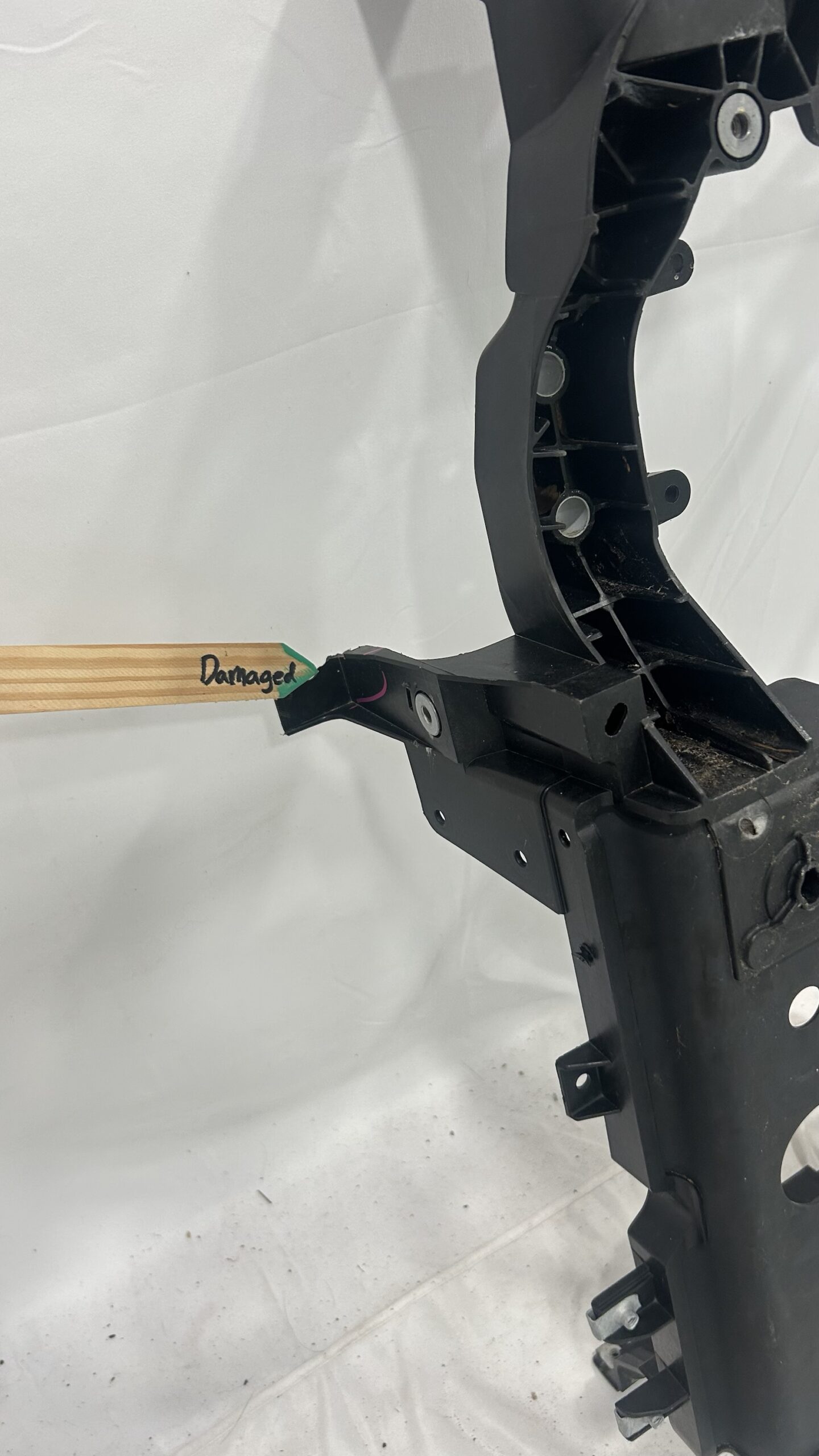 2022-2025 Jeep Grand Cherokee Radiator Support
