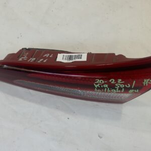 2020-2022 Kia Soul LX Passenger Inner Taillight - Image 7