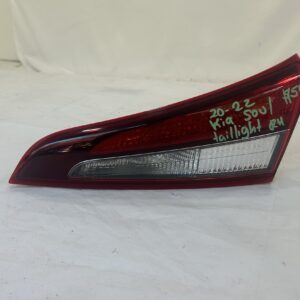 2020-2022 Kia Soul LX Passenger Inner Taillight