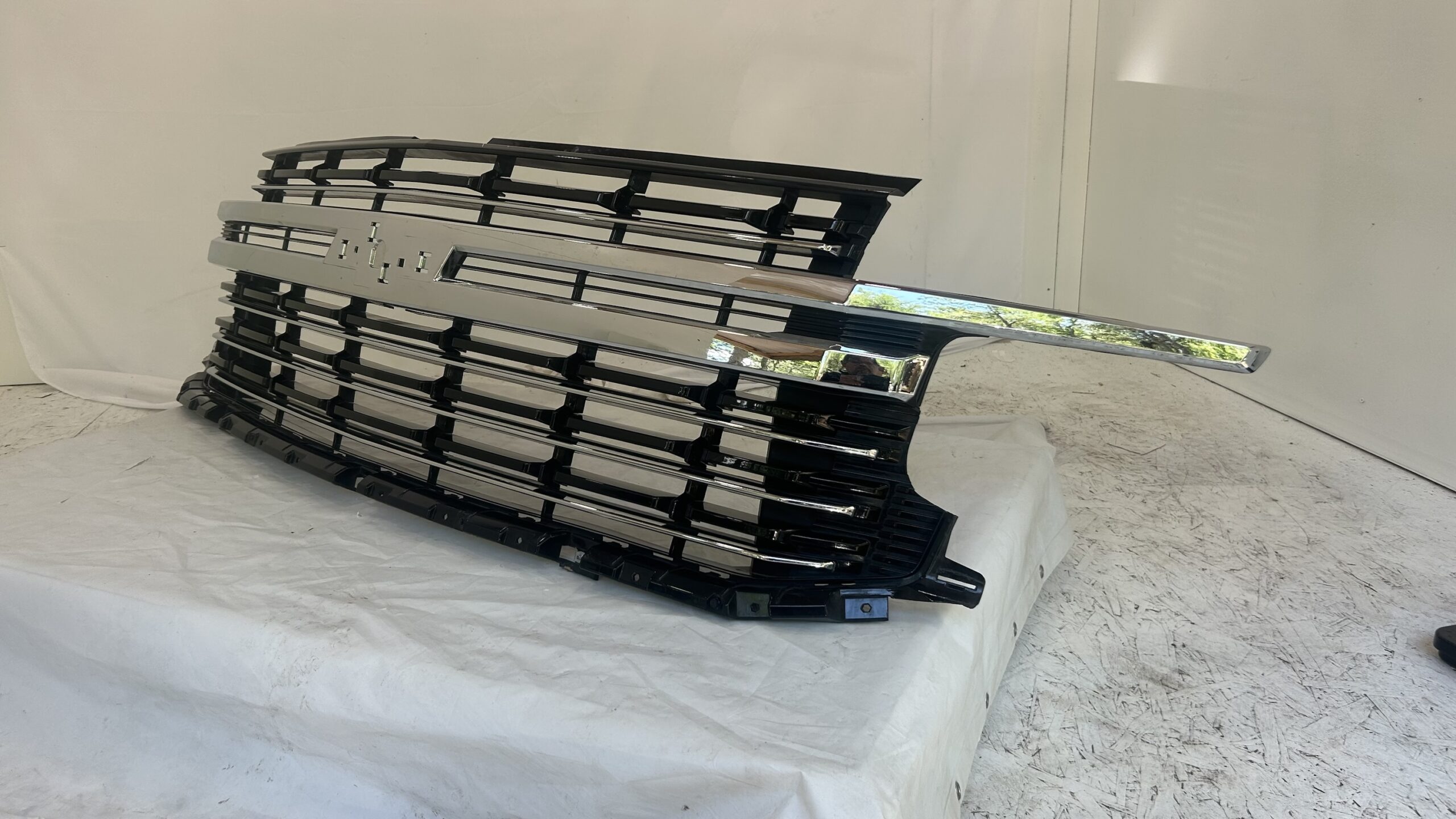 2021-2025 Chevrolet  Tahoe and Suburban Grille