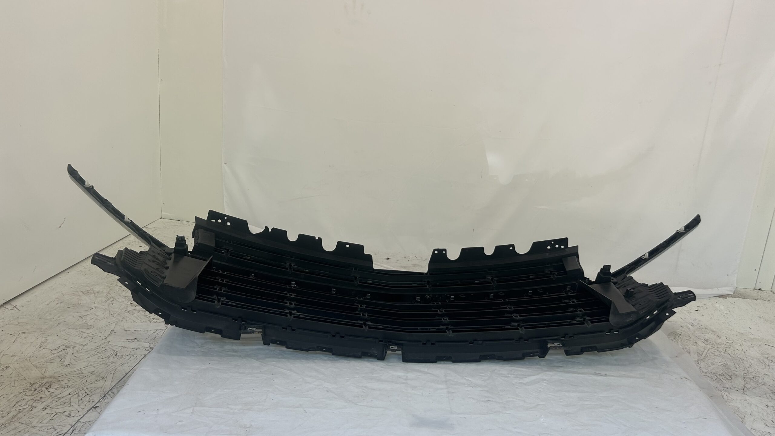 2021-2025 Chevrolet  Tahoe and Suburban Grille