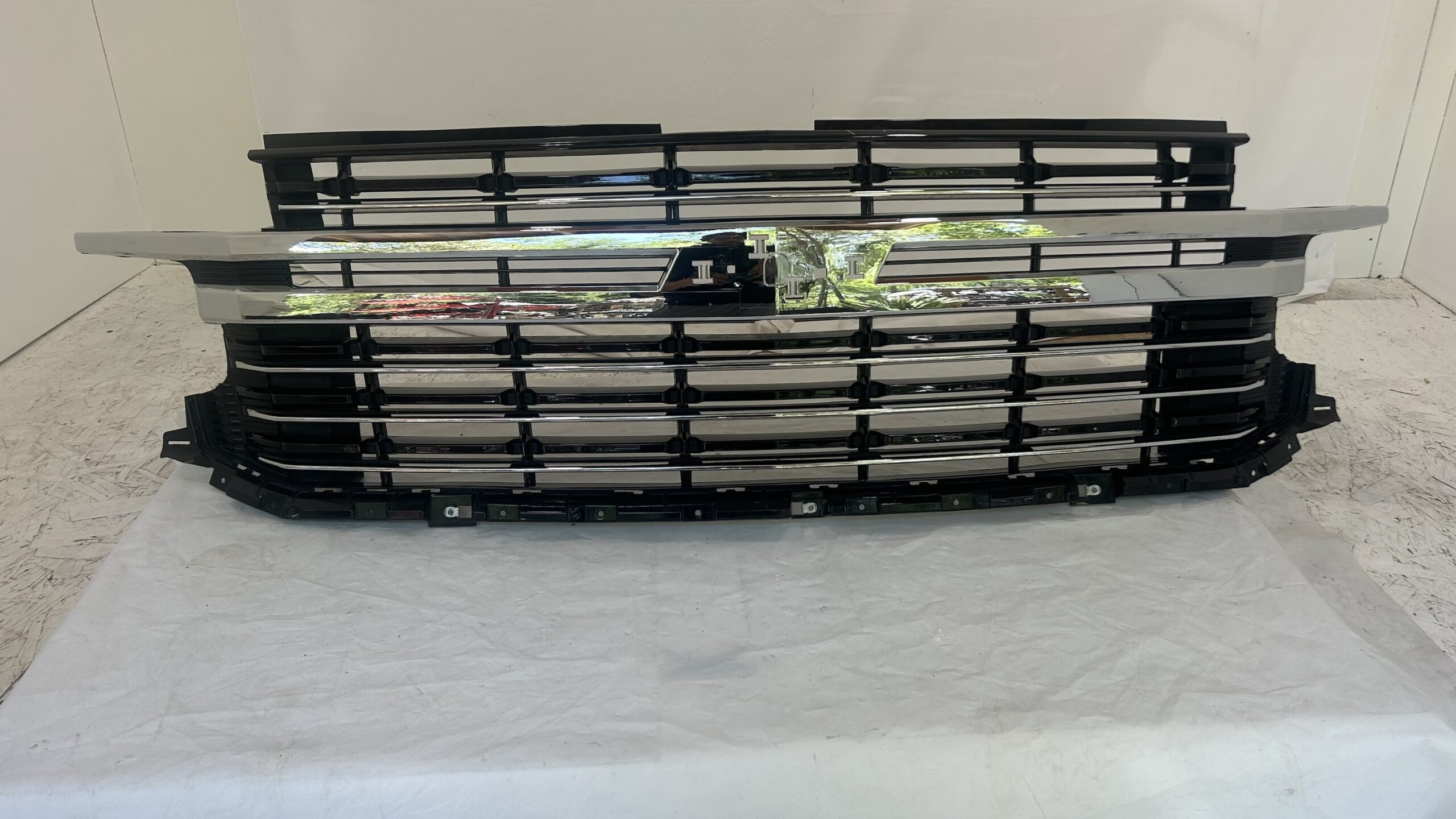 2021-2025 Chevrolet  Tahoe and Suburban Grille