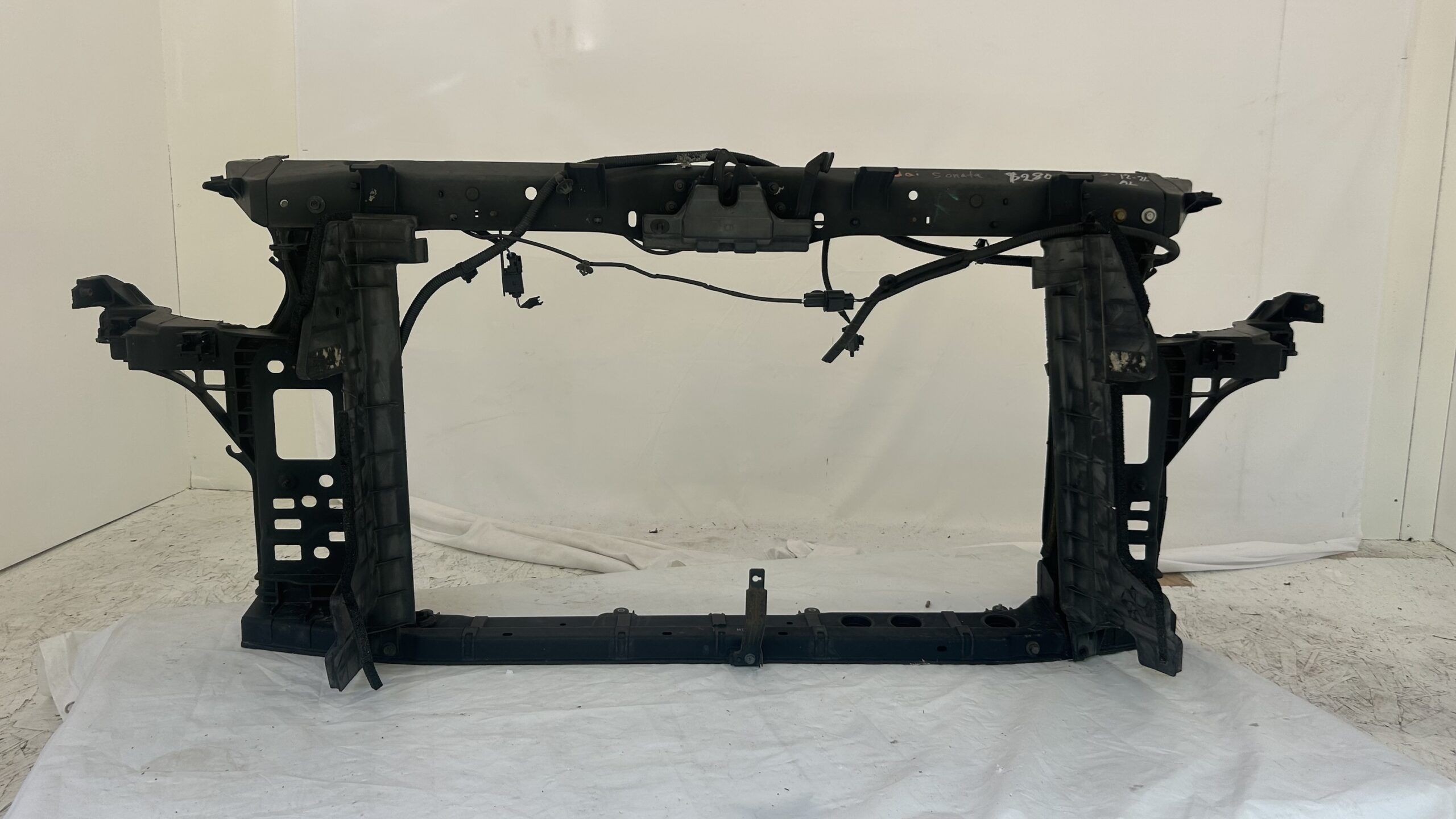 2015-2017 Hyundai Sonata Radiator Support