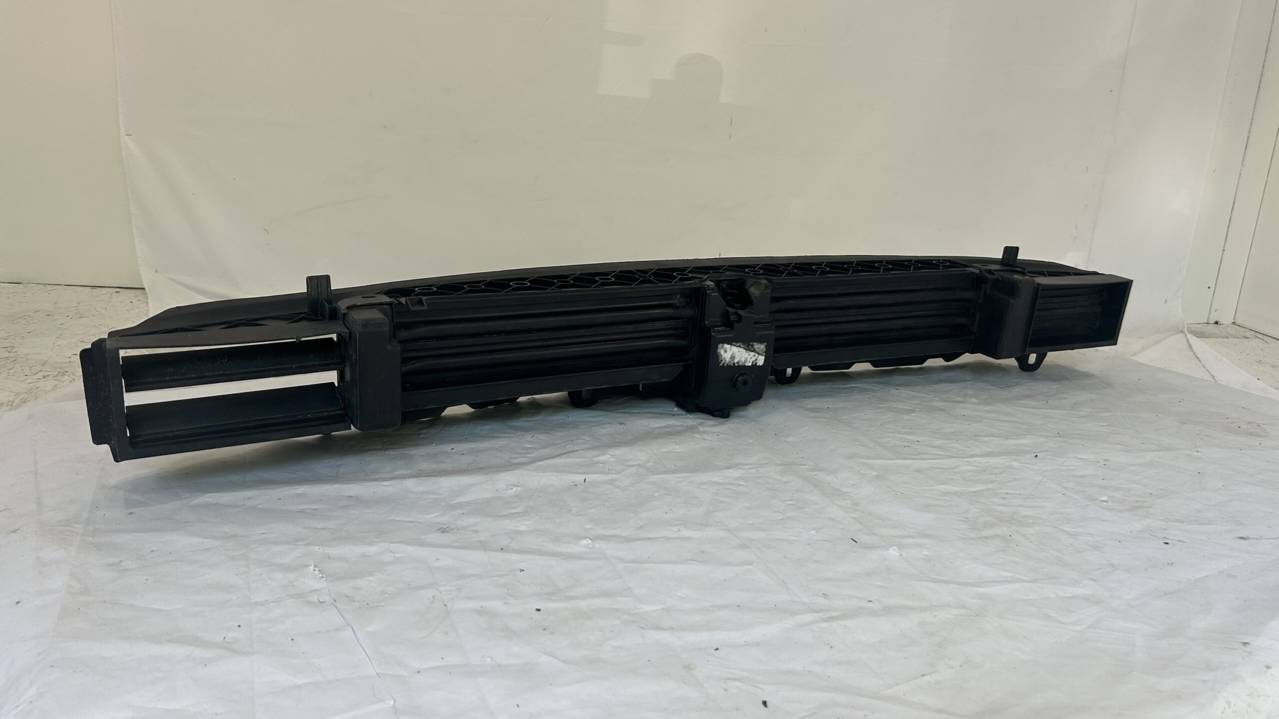 2019-2021 BMW X5 G05 Air Shutter