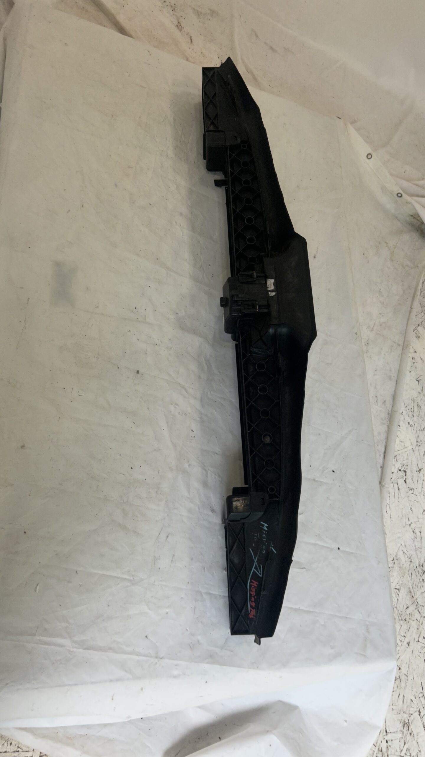 2019-2021 BMW X5 G05 Air Shutter