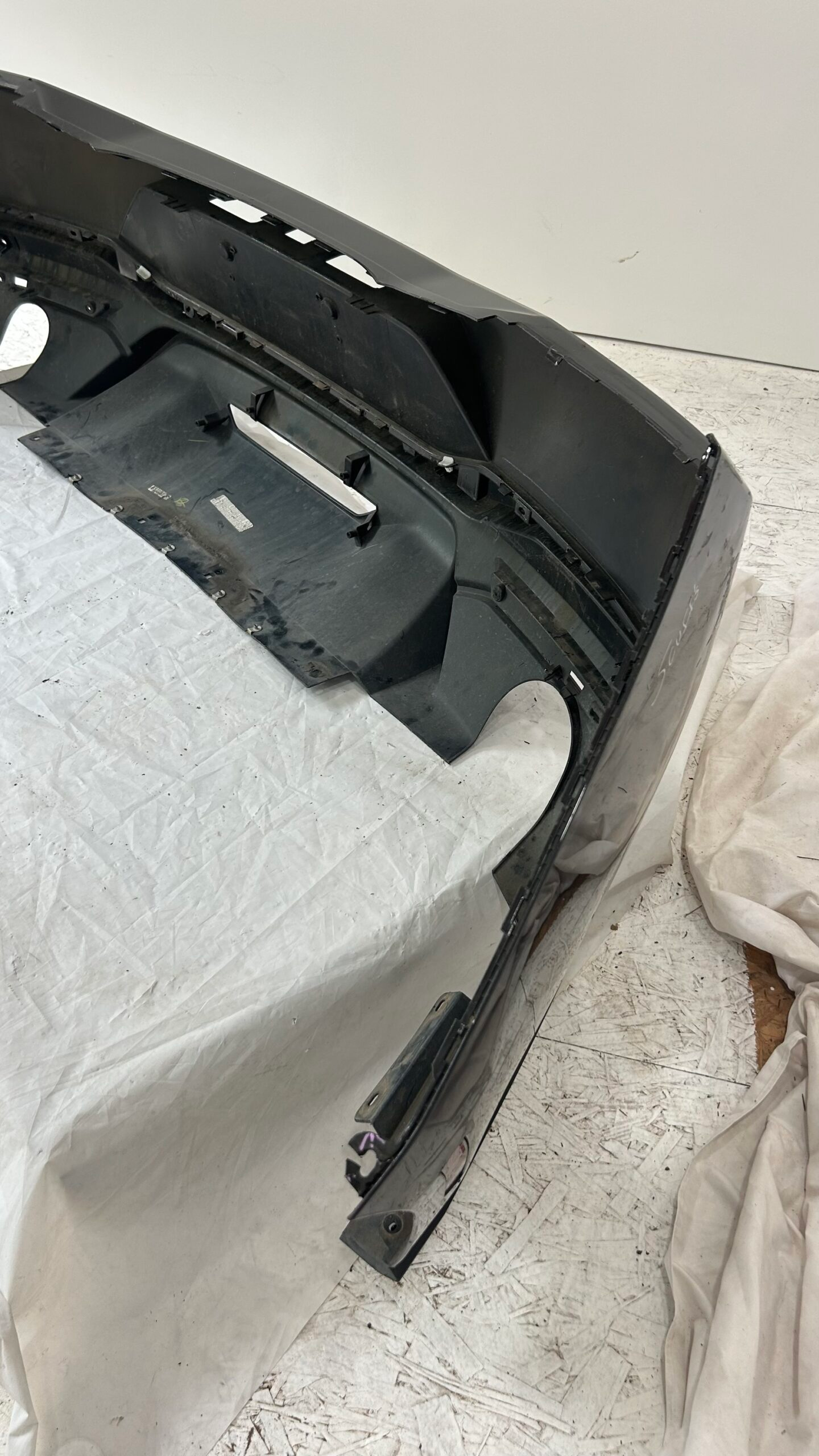 2024-2026 Ford Mustang Rear bumpers  w/ lower valance
