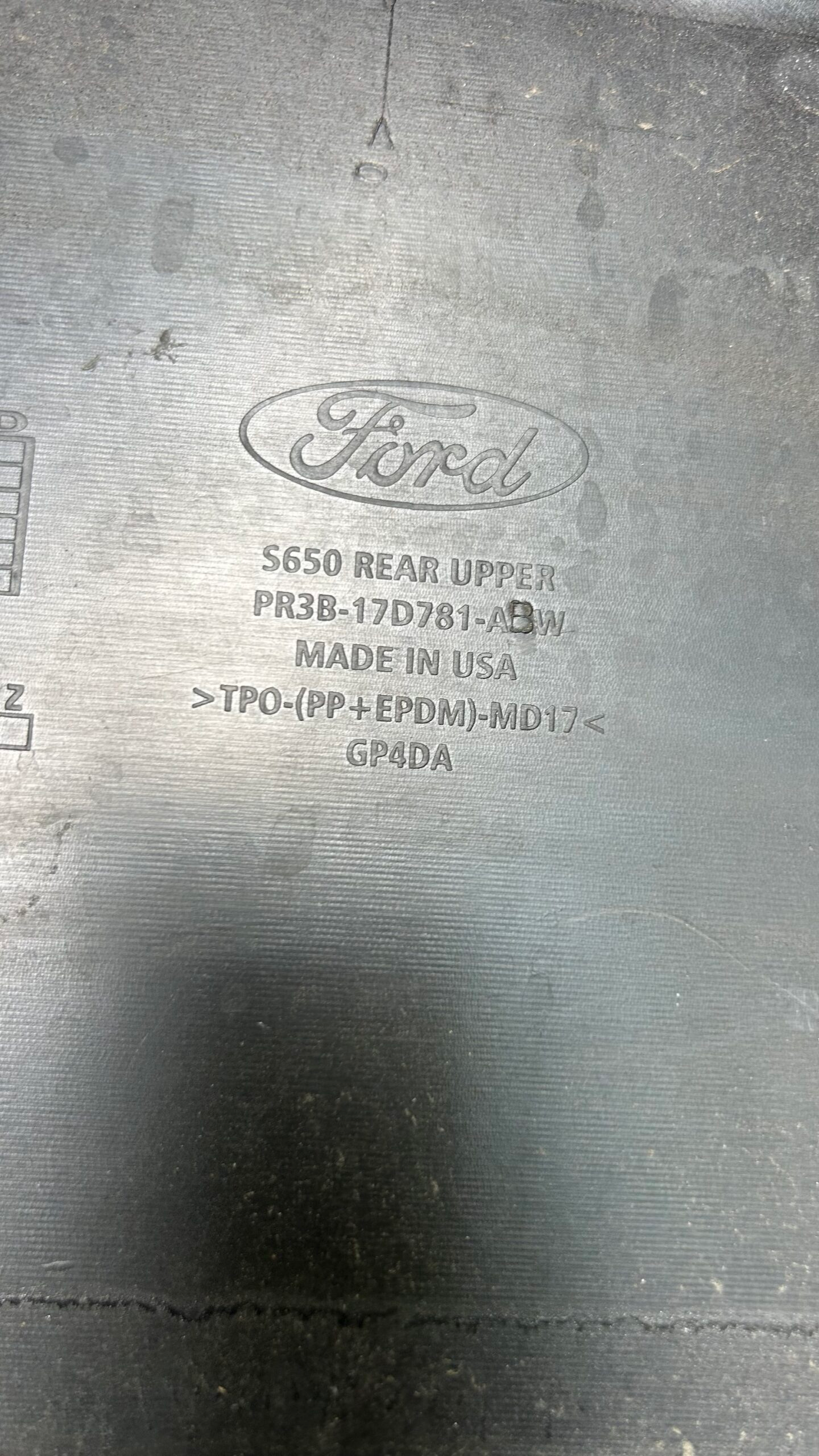2024-2026 Ford Mustang Rear bumpers  w/ lower valance