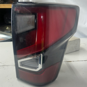 2020-2014 Nissan Titan Passenger Taillight - Image 2