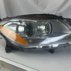 2012-2015 Mercedes Benz ML350 ML550 Halogen Passenger Headlight - Image 2