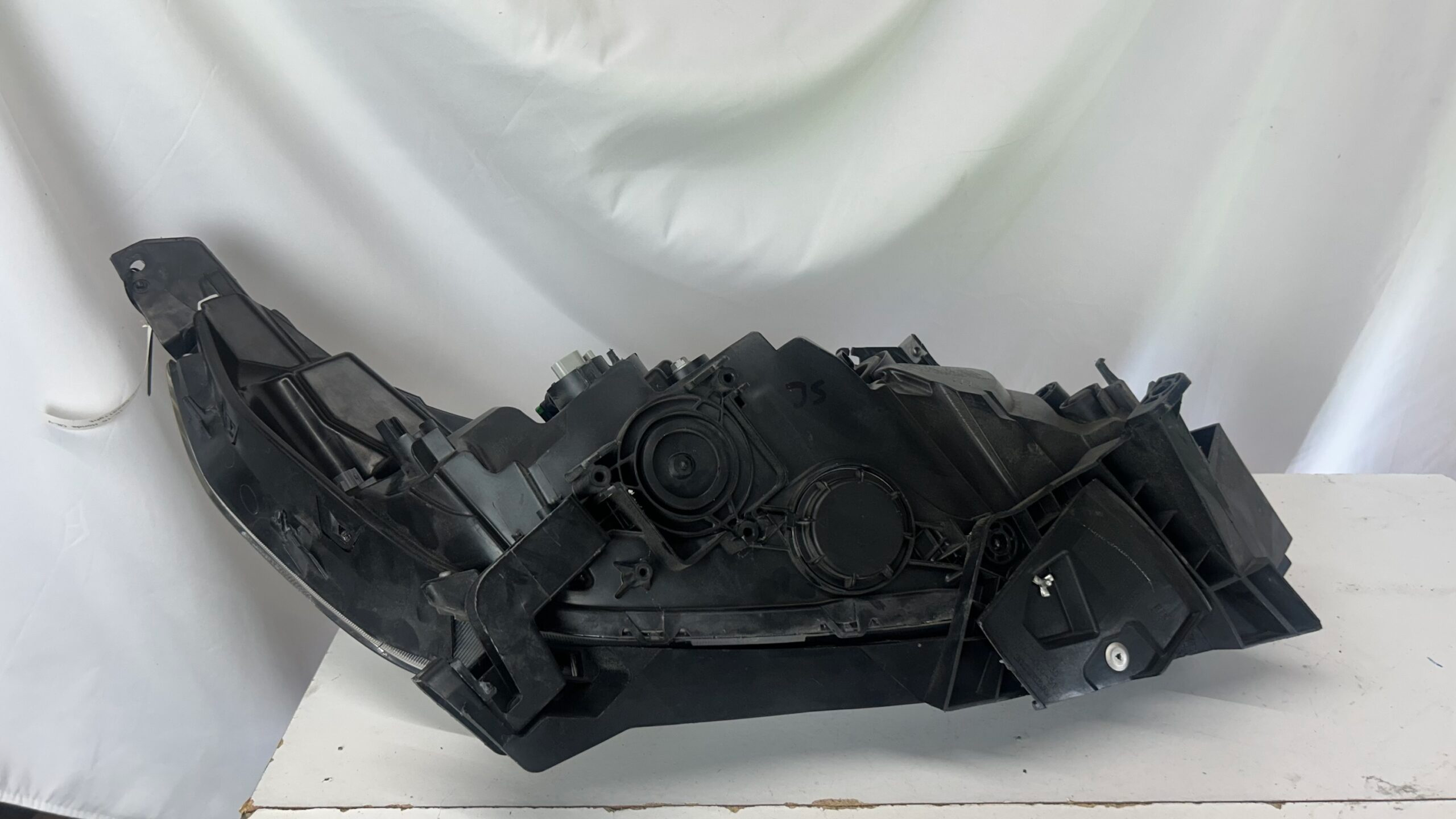 2015-2016 Honda CRV Driver Headlight