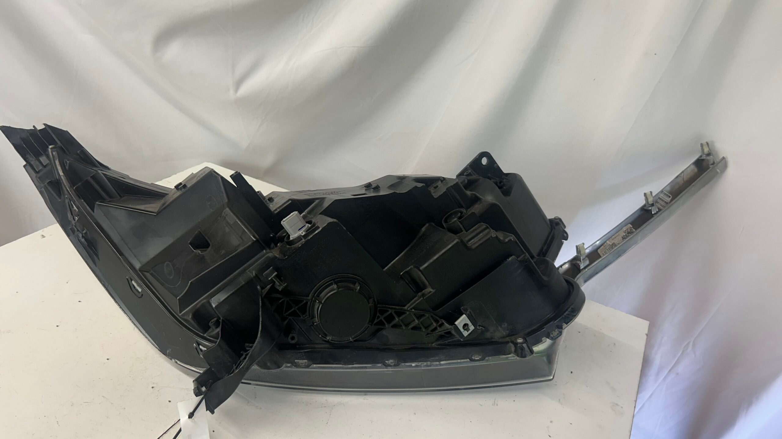 2017-2021 Honda CRV full LED Driver Headlight W/ Crome molding