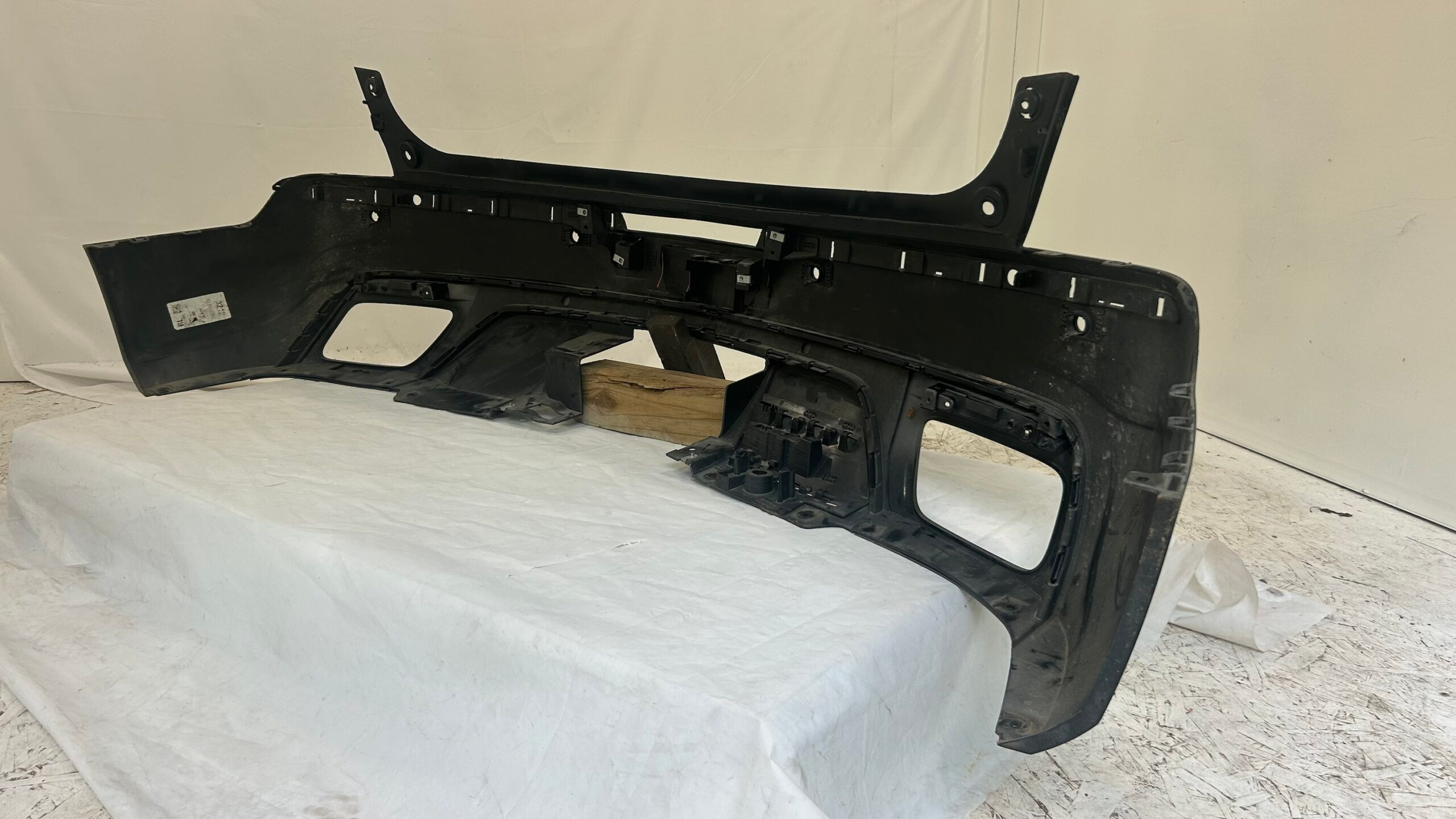 2020-2025 Cadillac XT5 Rear bumper lower valance W/ center cover